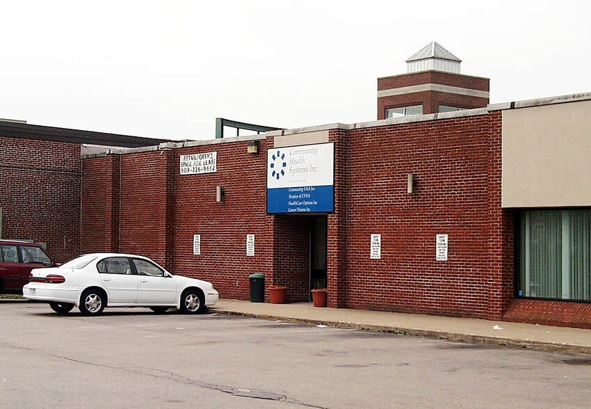 80 Park St, Attleboro, MA à louer - Autre - Image 2 de 9