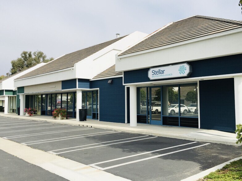 301 E Port Hueneme Rd, Port Hueneme, CA à louer - Photo du bâtiment - Image 2 de 5