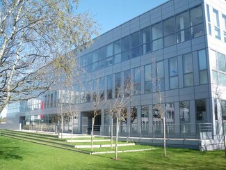 Plus de détails pour 9 Impasse Claude Nougaro, Saint-Herblain - Bureau à louer