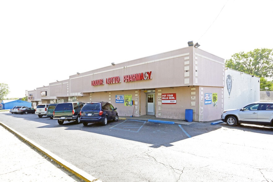 640-660 Auburn Ave, Pontiac, MI for lease - Primary Photo - Image 1 of 13