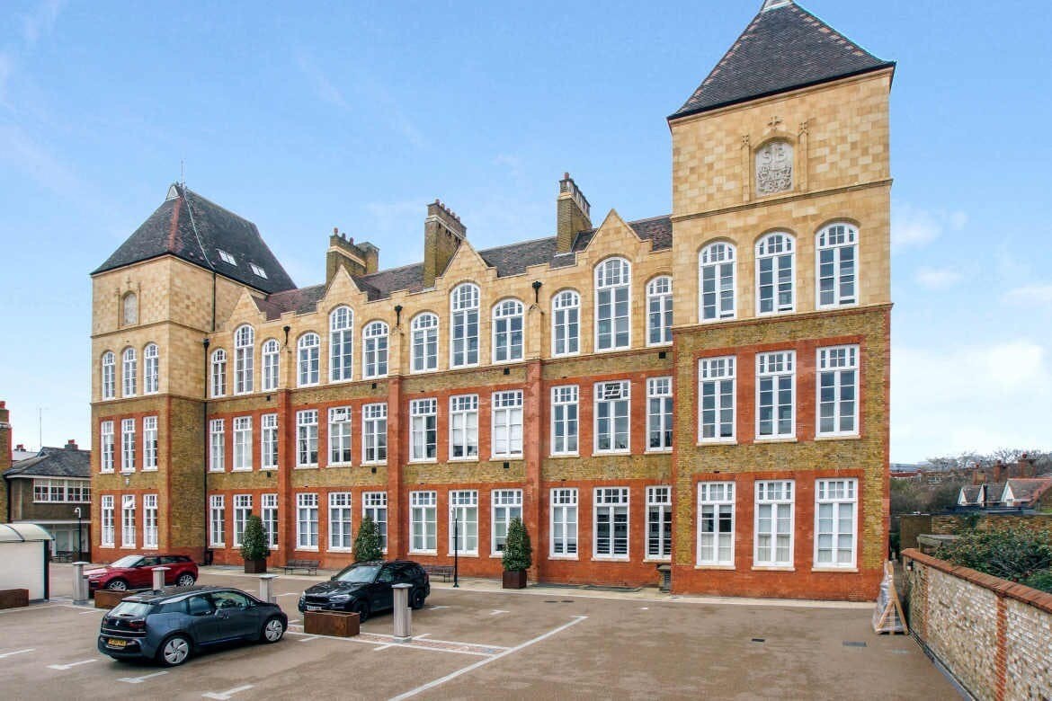 Kingsway Pl, Londres à vendre Photo du bâtiment- Image 1 de 6