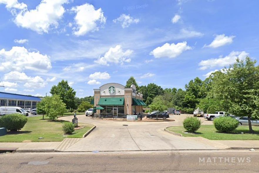 1615 Sycamore View Rd, Memphis, TN for lease - Building Photo - Image 2 of 3