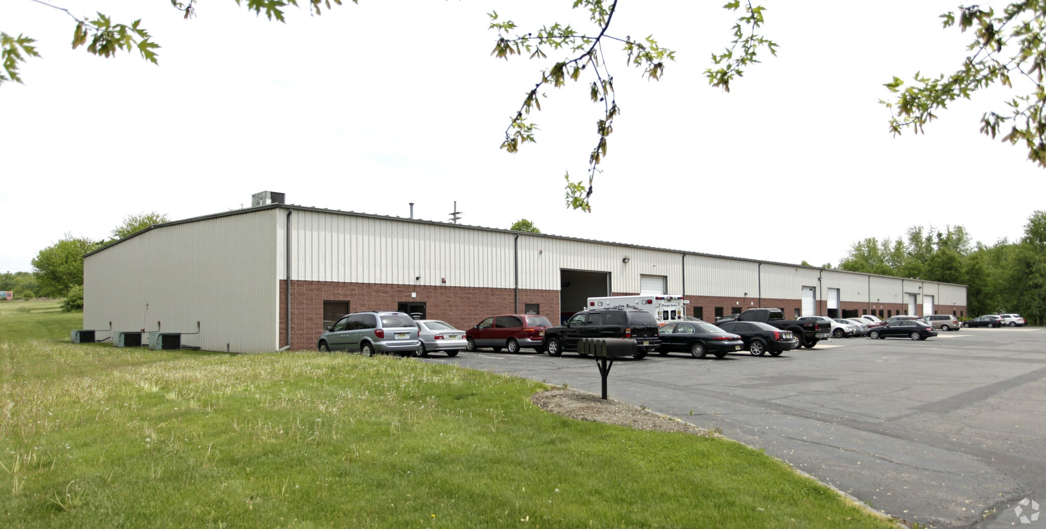 1221 US Highway 22, Lebanon, NJ for lease Primary Photo- Image 1 of 4