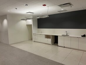 33 W Monroe St, Chicago, IL for lease Interior Photo- Image 2 of 3