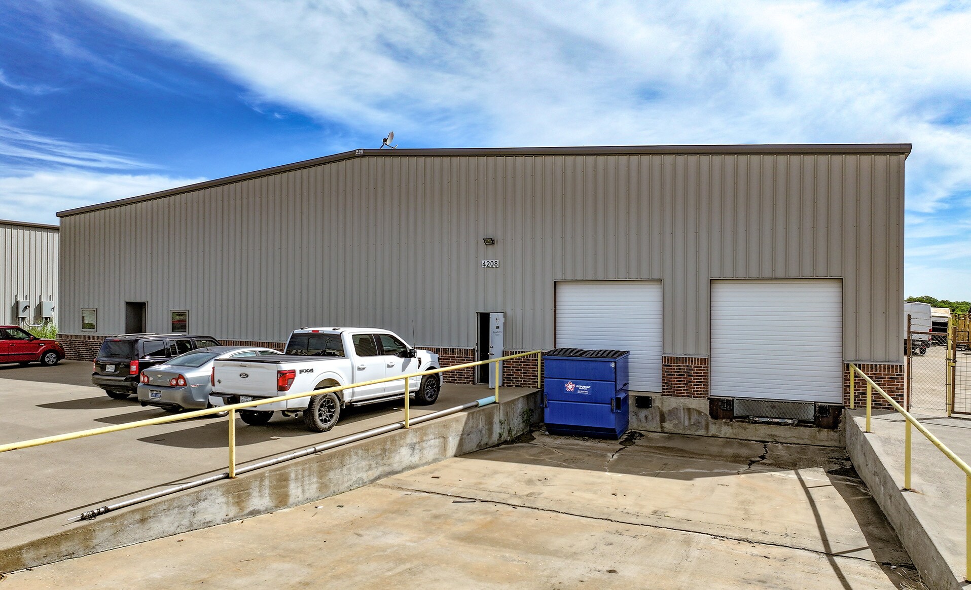 4208 Longhorn Dr, Alvarado, TX à louer Photo du bâtiment- Image 1 de 6