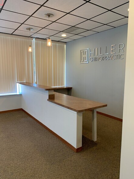 2065-2083 Hiller Rd, West Bloomfield, MI à louer - Photo intérieure - Image 2 de 7