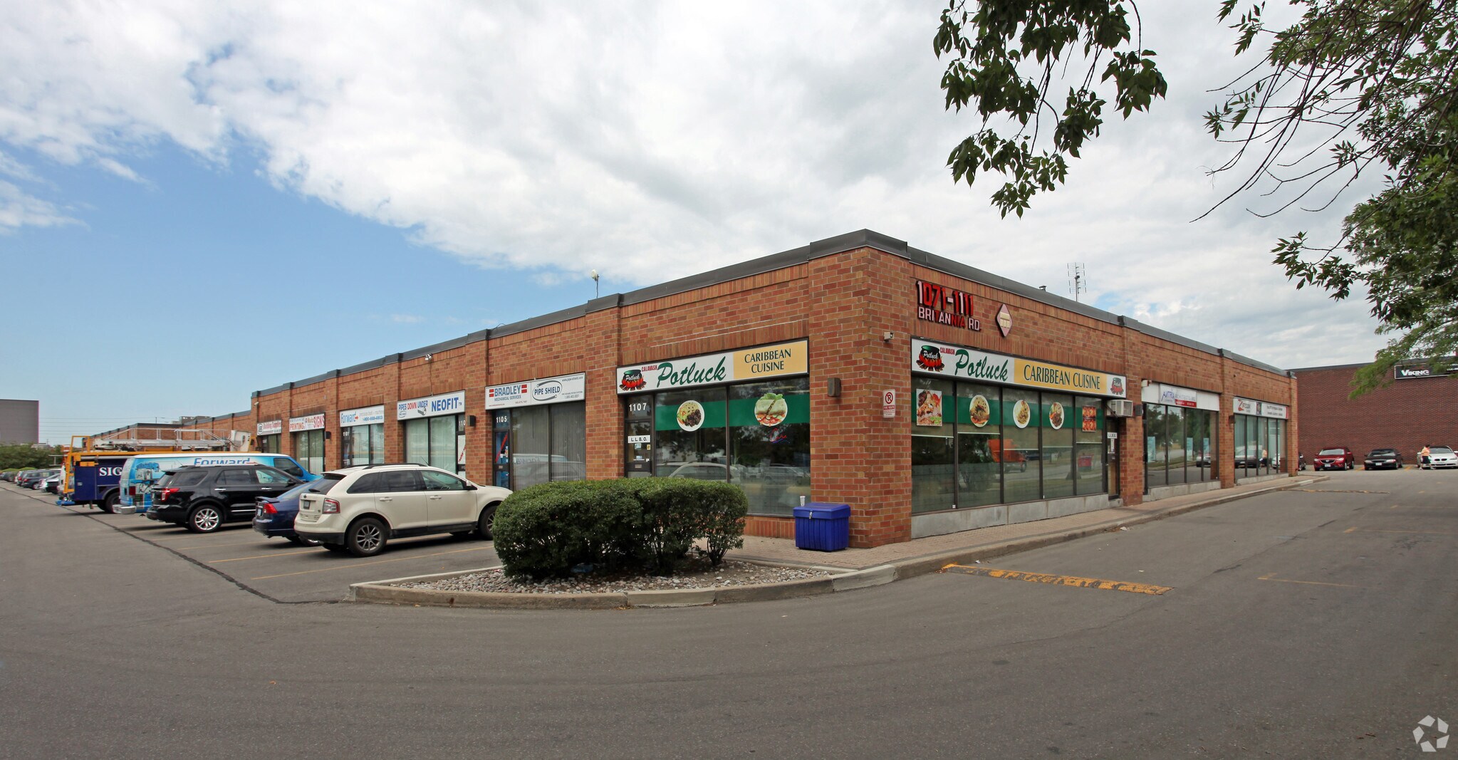 1071-1111 Britannia Rd E, Mississauga, ON for sale Primary Photo- Image 1 of 1