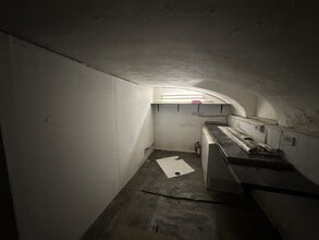 23-25 Market Pl, Brampton à louer Photo intérieure- Image 2 de 9