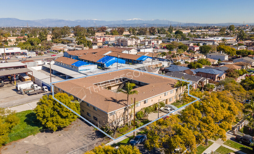 2829 E Coolidge St, Long Beach, CA for sale - Primary Photo - Image 1 of 1