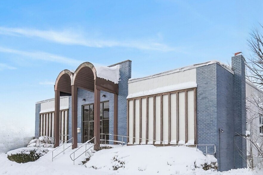 37 Clove Ave, Haverstraw, NY à vendre - Photo du bâtiment - Image 3 de 32