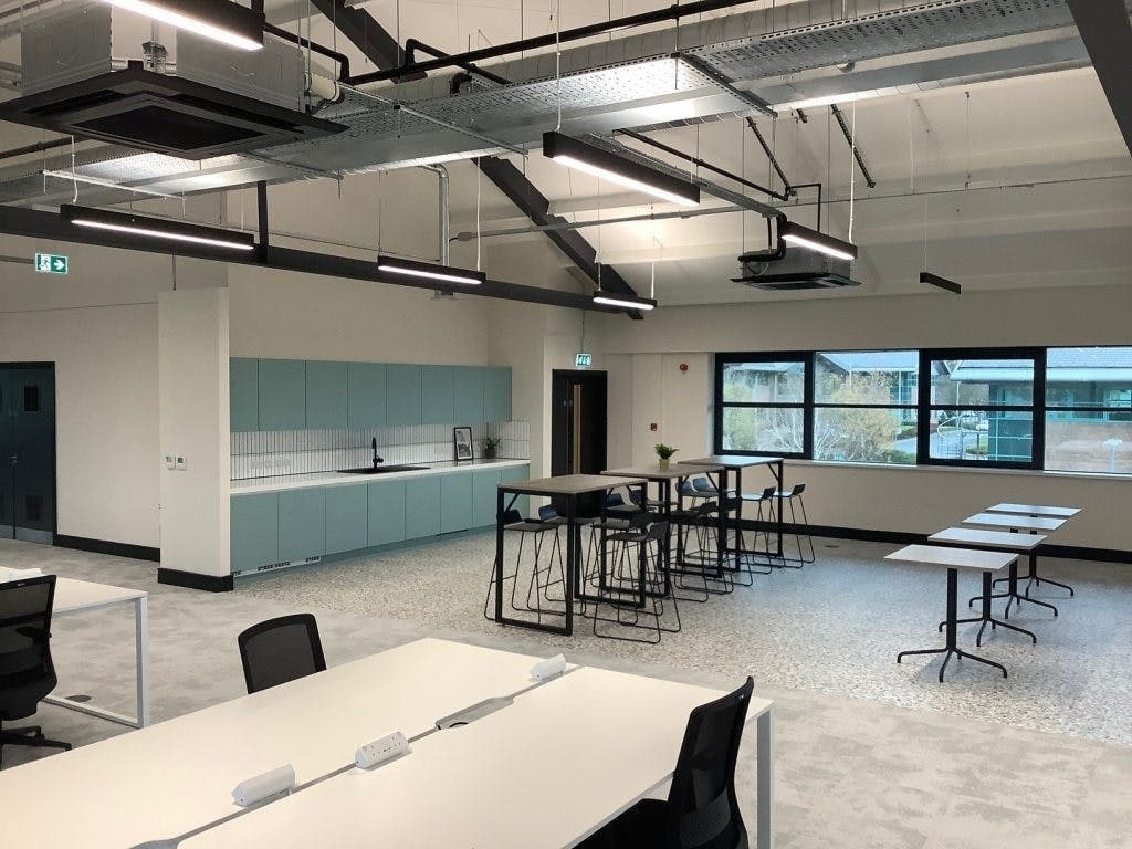 Edward Ct, Altrincham for lease Interior Photo- Image 1 of 19