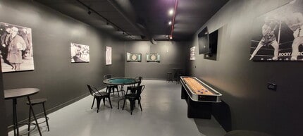 314-330 S Main St, Bartlett, IL for lease Interior Photo- Image 2 of 2