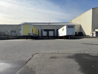 Plus de détails pour 55-R Pawtucket Ave, Rumford, RI - Industriel à vendre