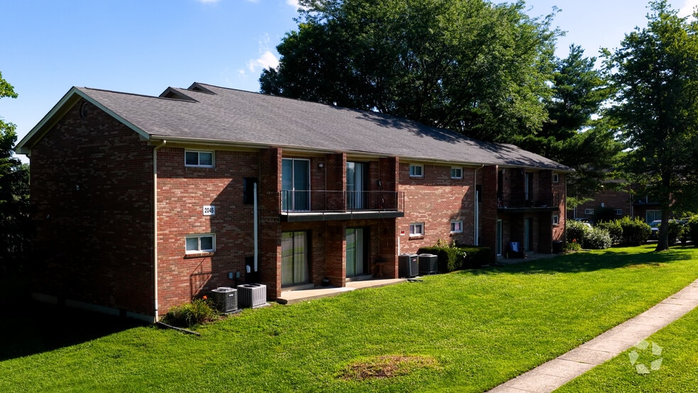 2045 Cambridge Dr, Lexington, KY for sale - ProVideo LoopNet - Image 3 of 29