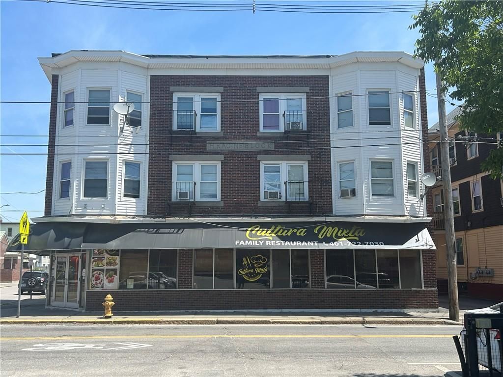 913-915 Dexter St, Central Falls, RI for lease Building Photo- Image 1 of 2