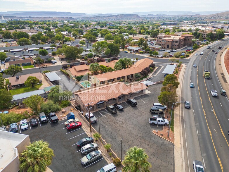 465 S Bluff St, St George, UT à louer - Photo du bâtiment - Image 2 de 5