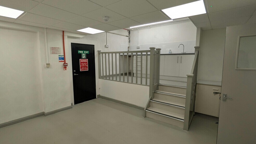160 Friar St, Reading à louer - Photo du bâtiment - Image 3 de 14