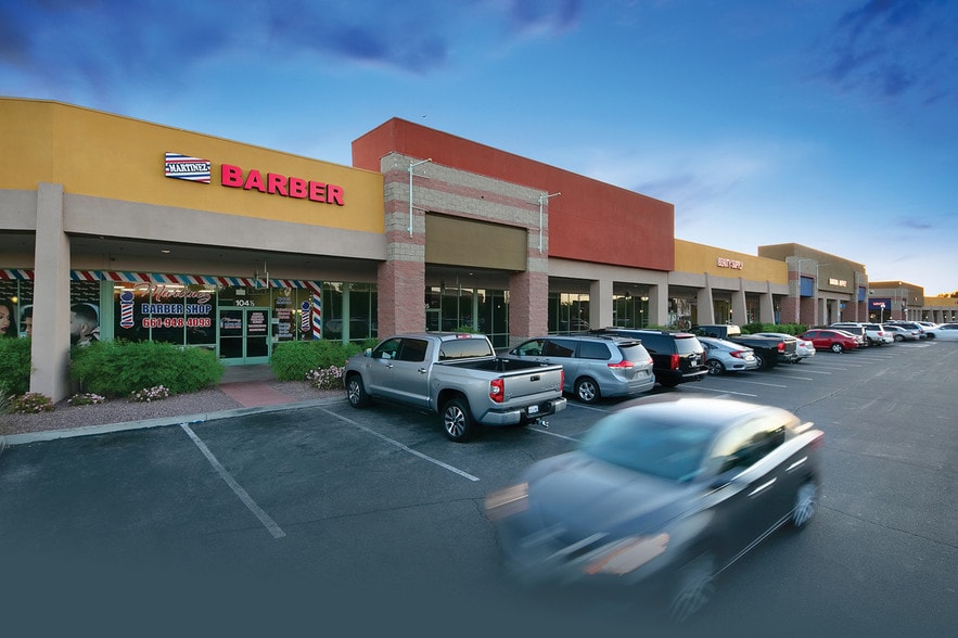 44950 Valley Central Way, Lancaster, CA for lease - Building Photo - Image 3 of 14