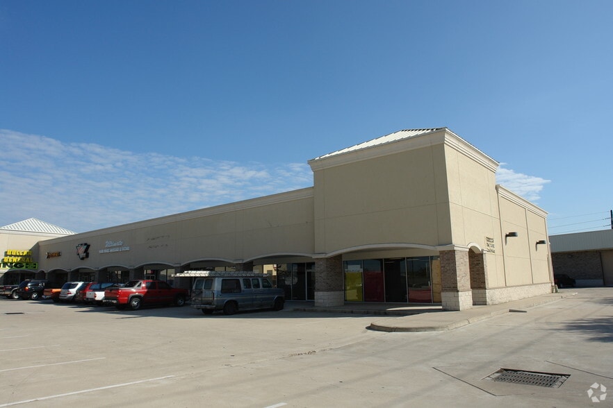 16305 Westheimer Rd, Houston, TX à louer - Photo du bâtiment - Image 3 de 13