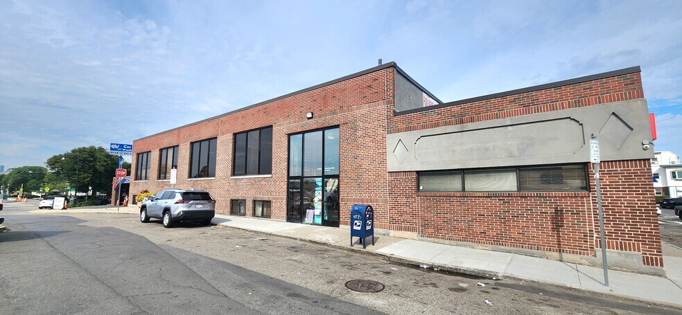 464 Bremen St, East Boston, MA à louer - Photo du bâtiment - Image 2 de 16