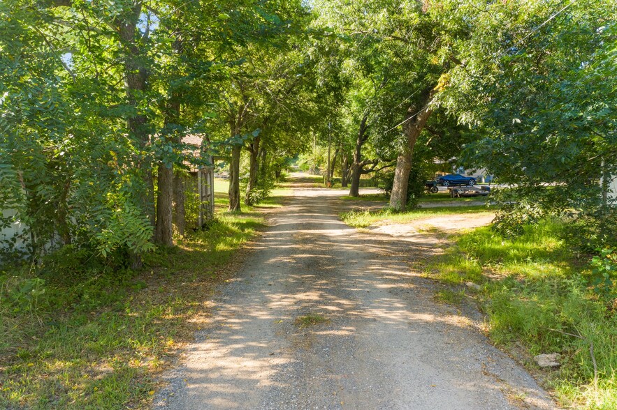 13542 E Highway 20, Claremore, OK à vendre - Photo du b timent - Image 2 de 8