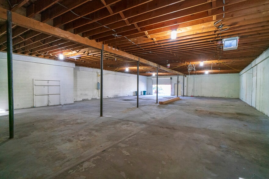 826-830 S Main St, Las Vegas, NV for sale - Interior Photo - Image 3 of 7