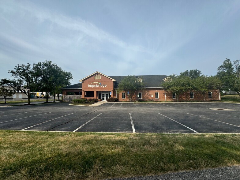 6085 Emerald Pky, Dublin, OH à vendre - Photo du bâtiment - Image 3 de 5