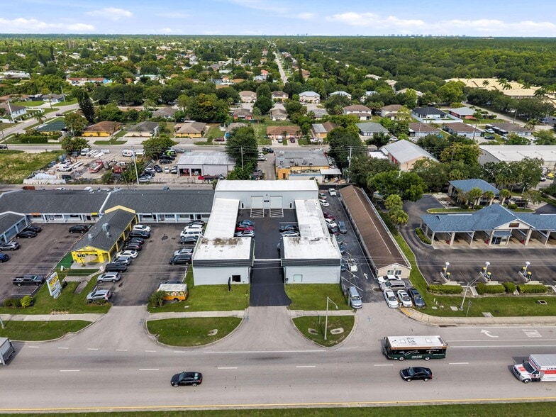 12445 Collier Blvd, Naples, FL for sale - Building Photo - Image 2 of 28