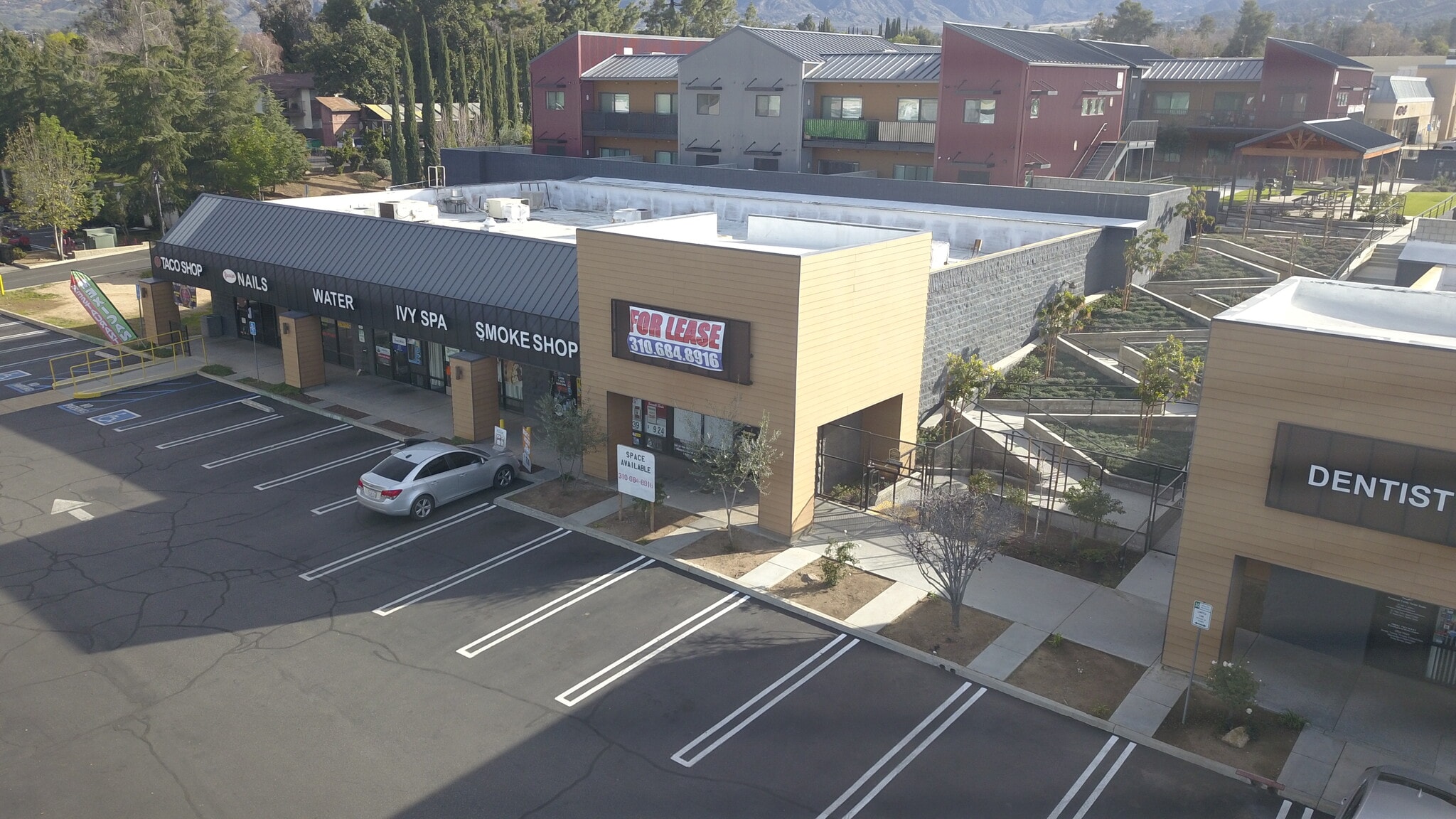 34366 Yucaipa Blvd, Yucaipa, CA à louer Photo du bâtiment- Image 1 de 4