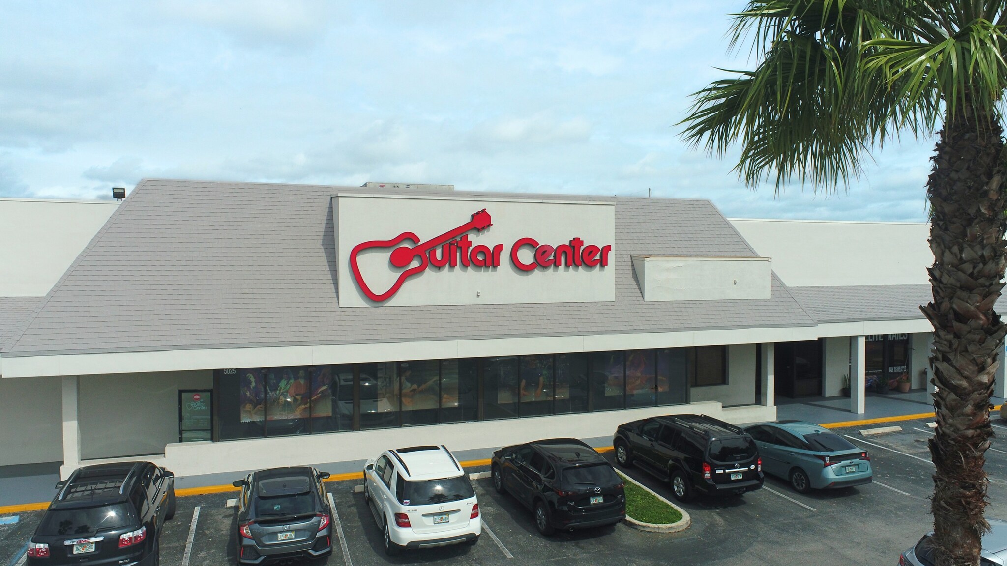 5021-5101 W Okeechobee Blvd, West Palm Beach, FL à louer Photo principale- Image 1 de 9