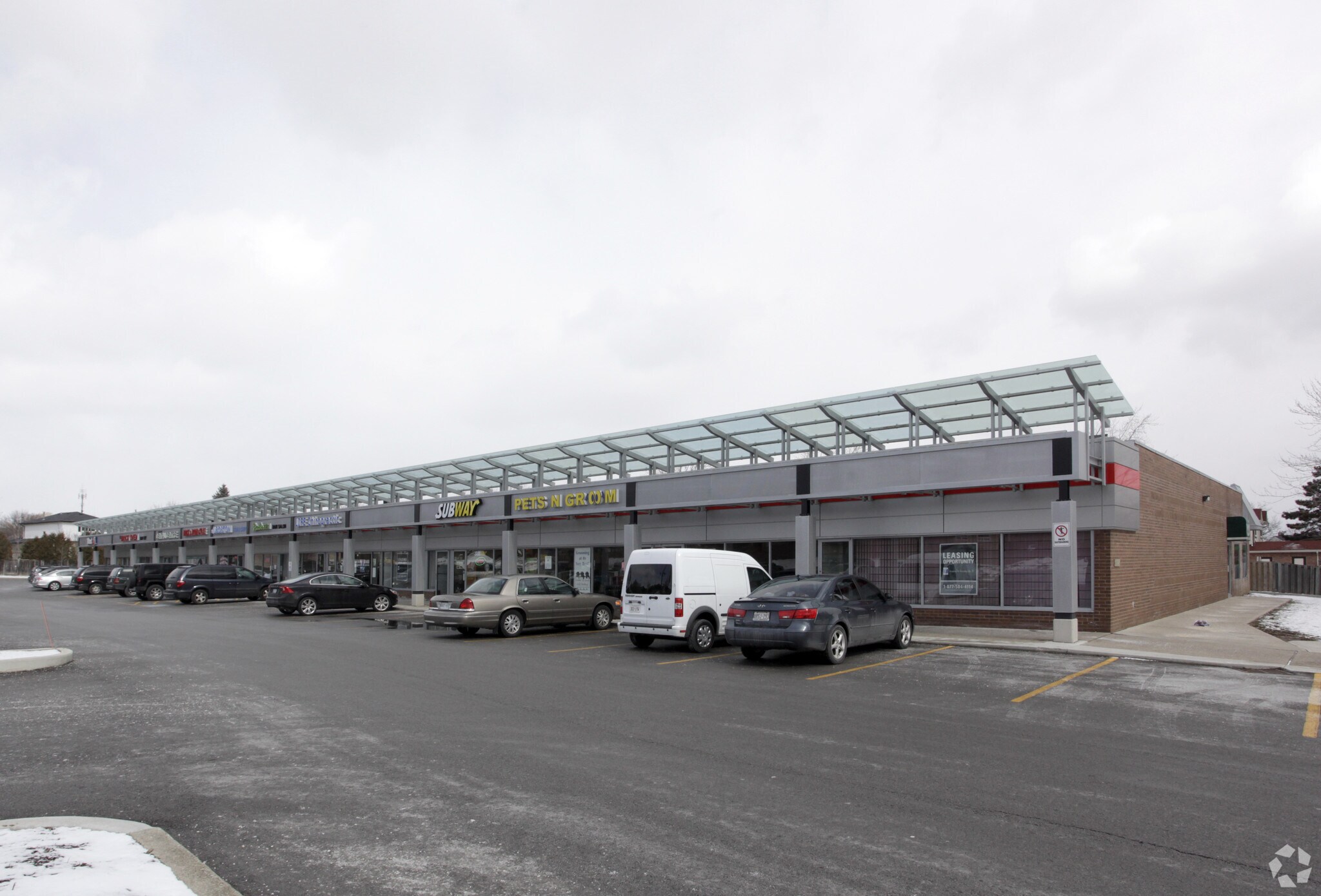 2501 Guelph Ln, Burlington, ON à louer Photo principale- Image 1 de 3