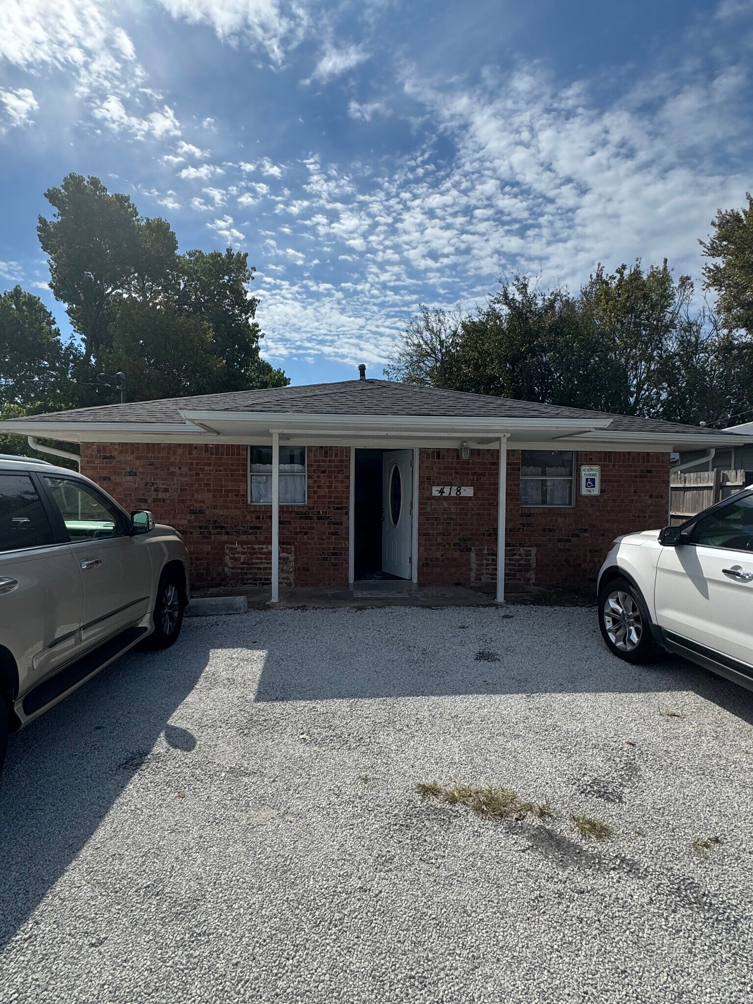 418 Beauty Ln, Whitesboro, TX à louer Photo principale- Image 1 de 14