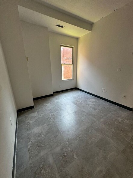 51 Seyms St, Hartford, CT à vendre - Photo du bâtiment - Image 3 de 14