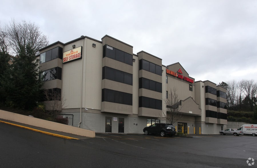 5950 Southcenter Blvd, Tukwila, WA for sale - Building Photo - Image 2 of 2