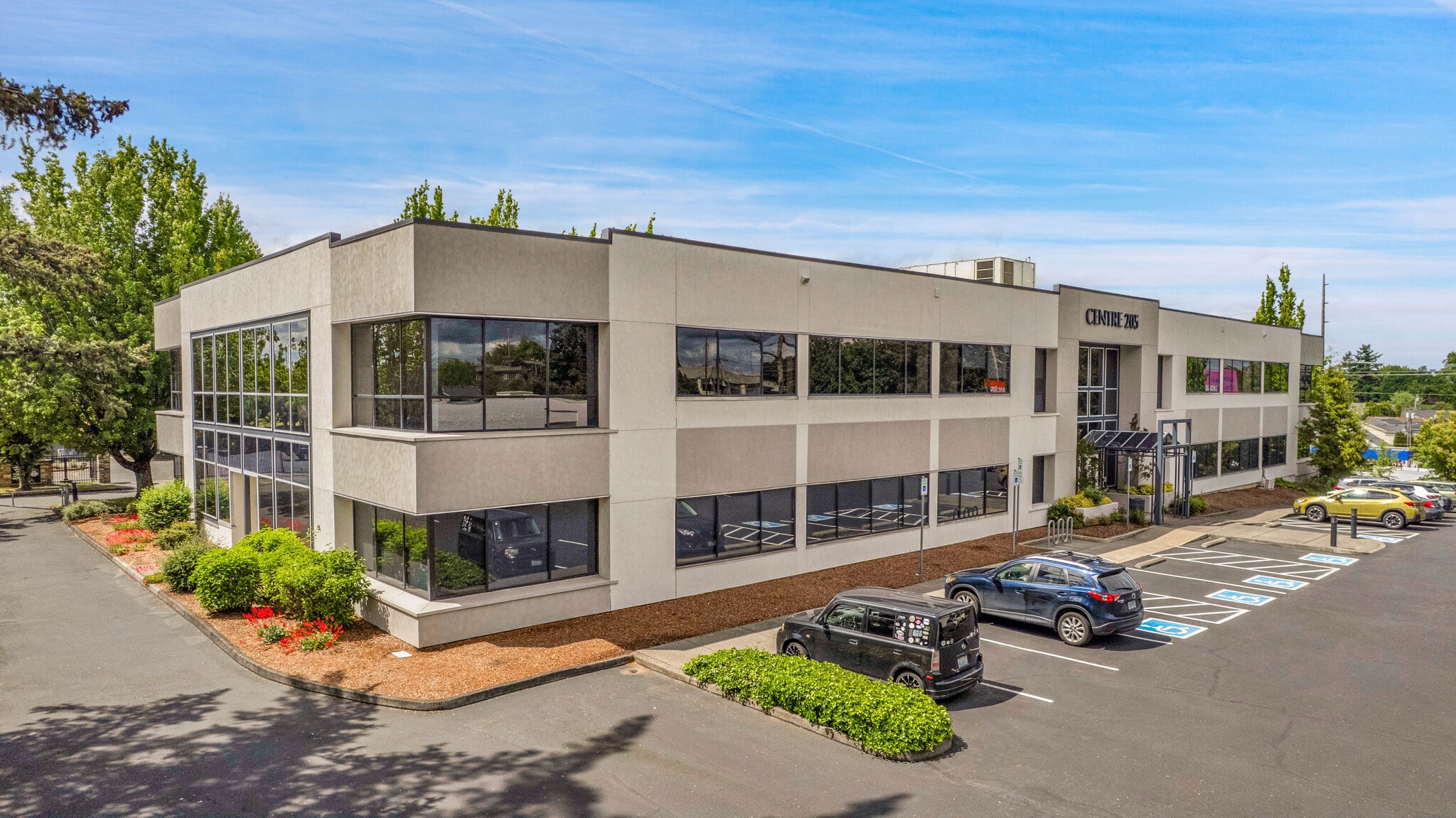 2600 SE 98th Ave, Portland, OR à vendre Photo du bâtiment- Image 1 de 21