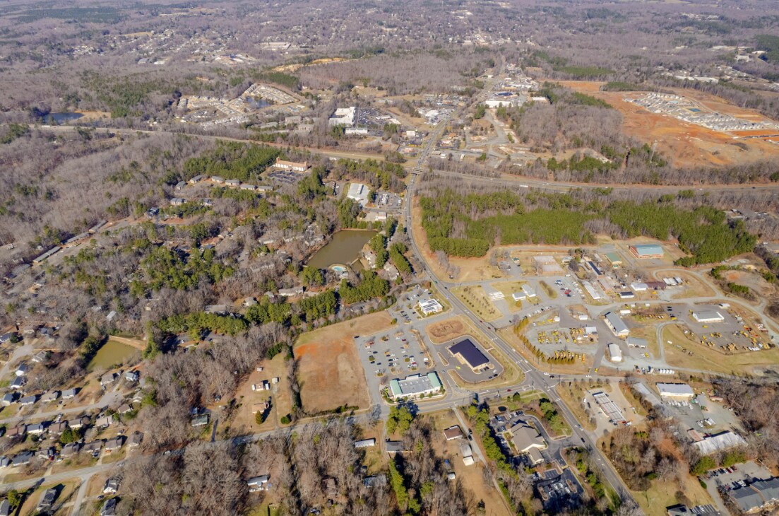 115 Oakdale Dr, Hillsborough, NC for sale Aerial- Image 1 of 11