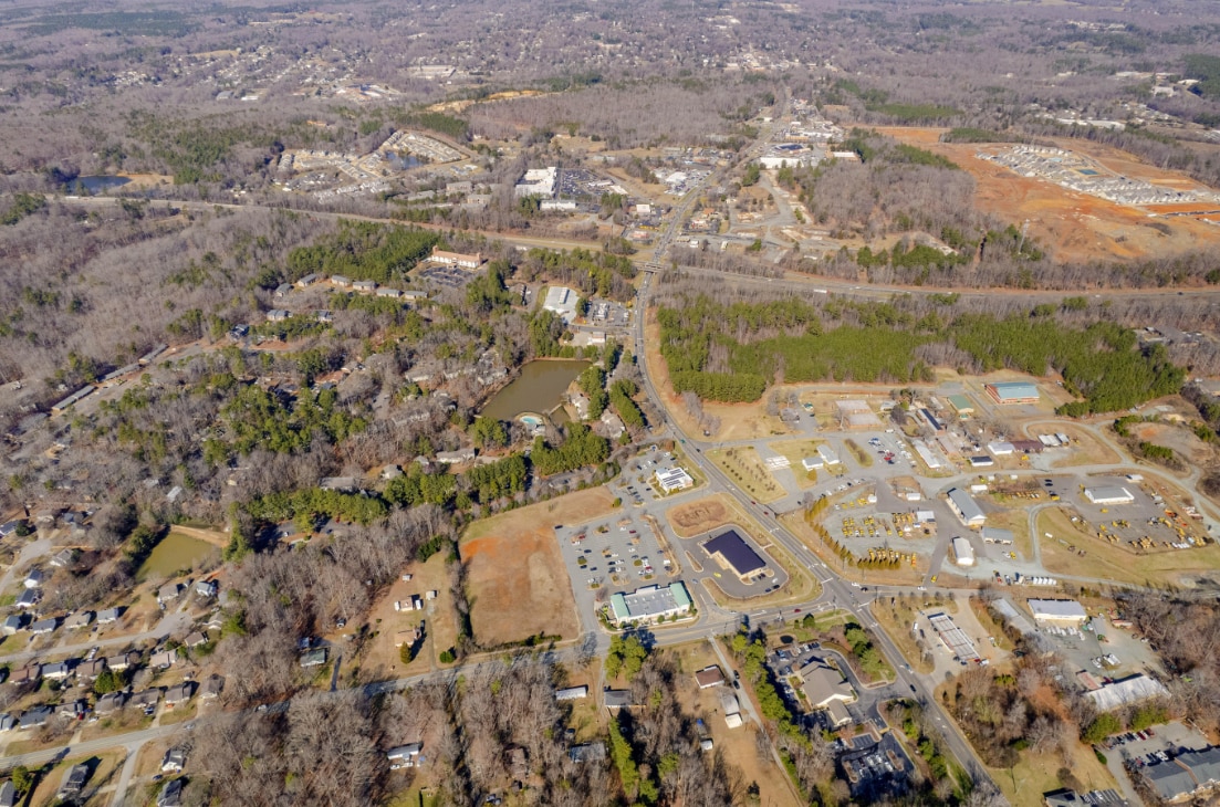 115 Oakdale Dr, Hillsborough, NC à vendre Aérien- Image 1 de 11