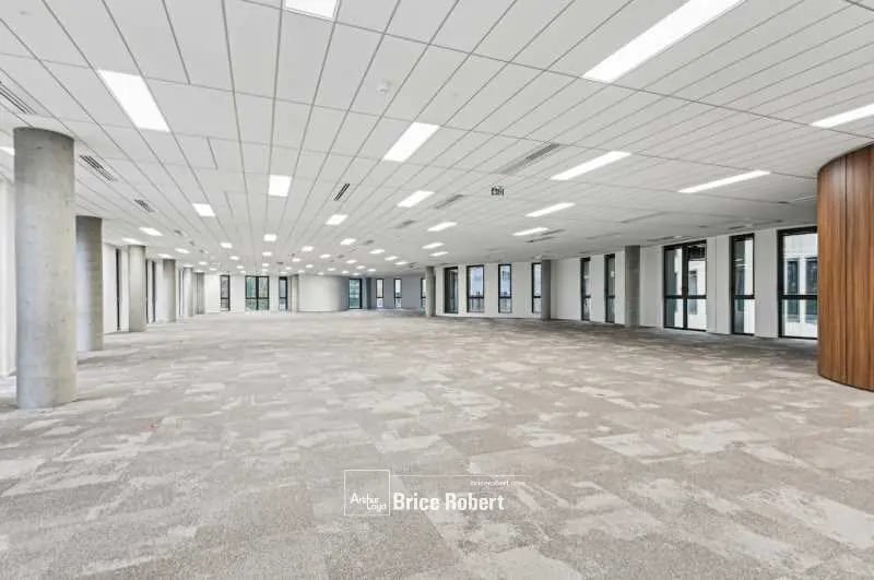 Bureau dans Limonest à louer Photo du bâtiment- Image 1 de 1