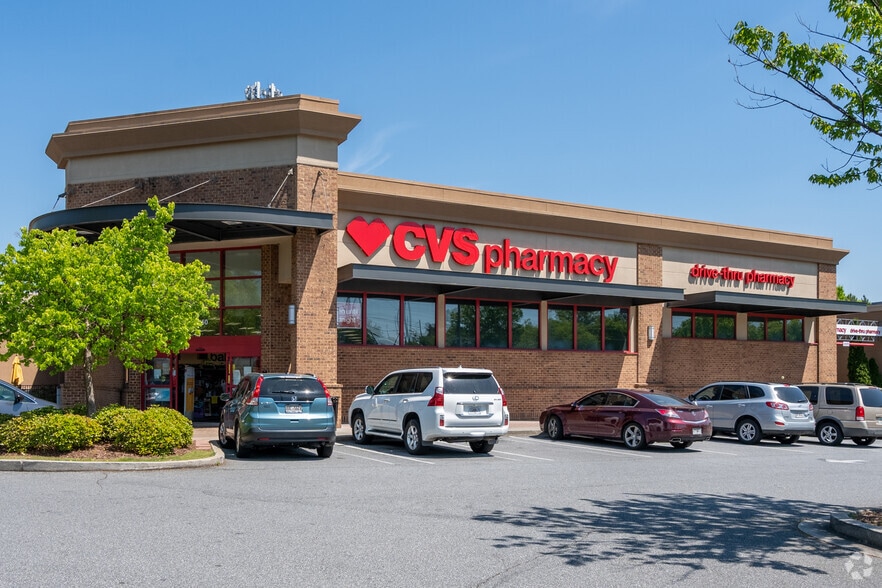 4250 Roswell Rd, Marietta, GA for lease - Building Photo - Image 2 of 5