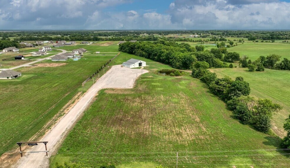 E 71st St, Broken Arrow, OK à vendre - Photo principale - Image 1 de 11