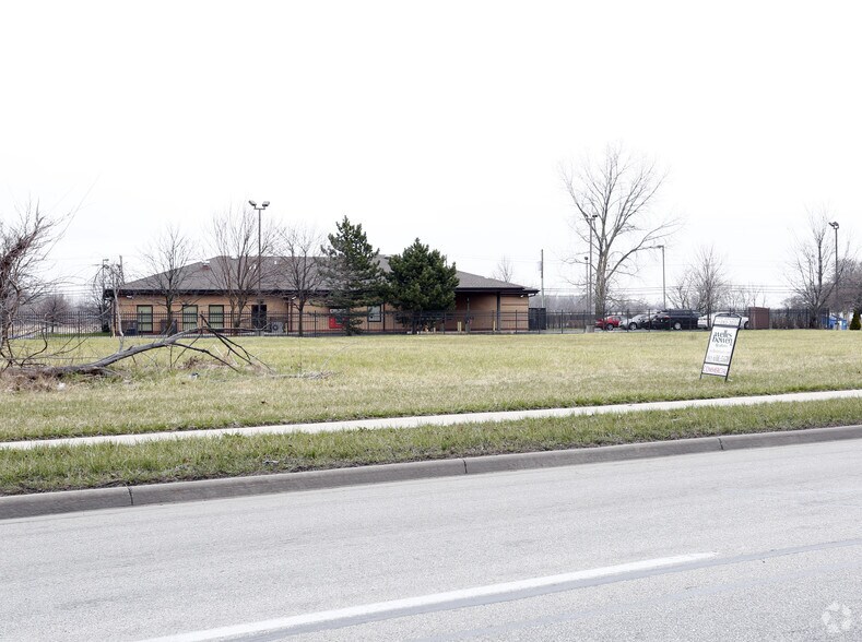 3832 Airport Hwy, Toledo, OH à vendre - Photo principale - Image 1 de 3