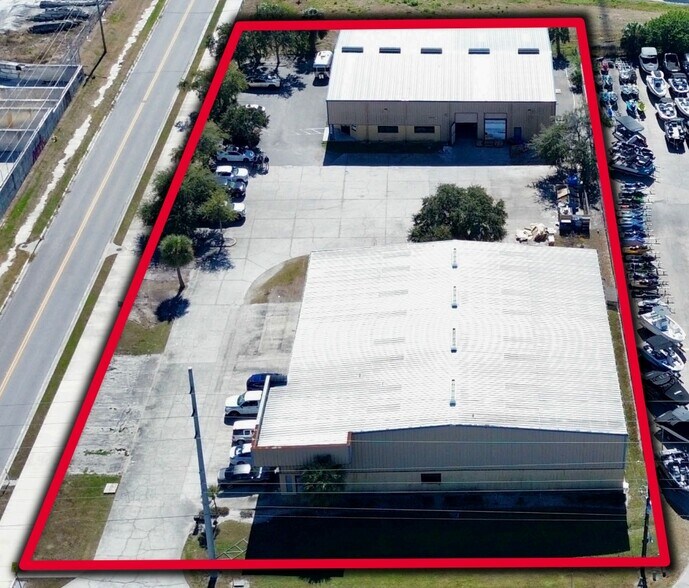 499 Douglas Rd E portefeuille de 2 propriétés à vendre sur LoopNet.ca - Photo du bâtiment - Image 3 de 4