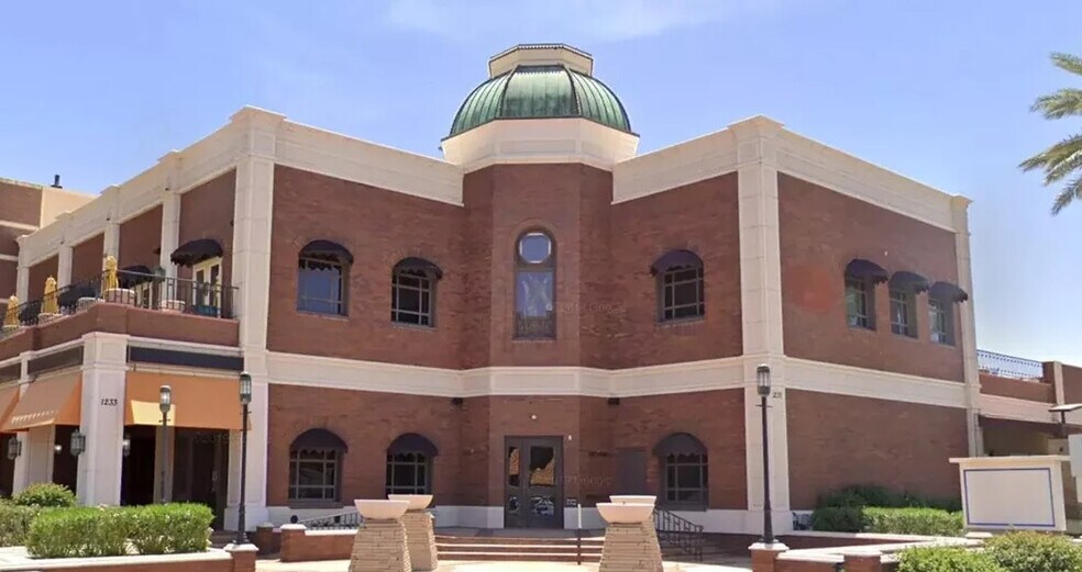 1233 S Alma School Rd, Mesa, AZ à louer - Photo du bâtiment - Image 2 de 4