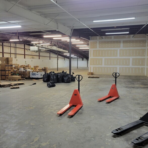 504 N McPherson Church Rd, Fayetteville, NC à louer - Photo du bâtiment - Image 3 de 6