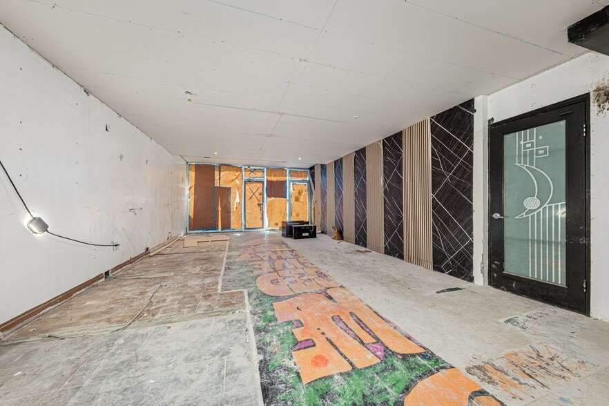 163 Eighth Ave, New York, NY à louer - Photo du bâtiment - Image 3 de 5