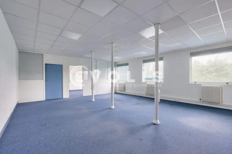 Office in Aulnay-sous-Bois for lease Interior Photo- Image 1 of 7