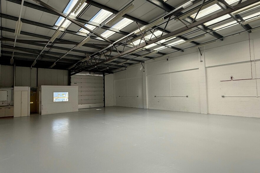 Kembrey Park, Swindon à louer - Photo du bâtiment - Image 2 de 3