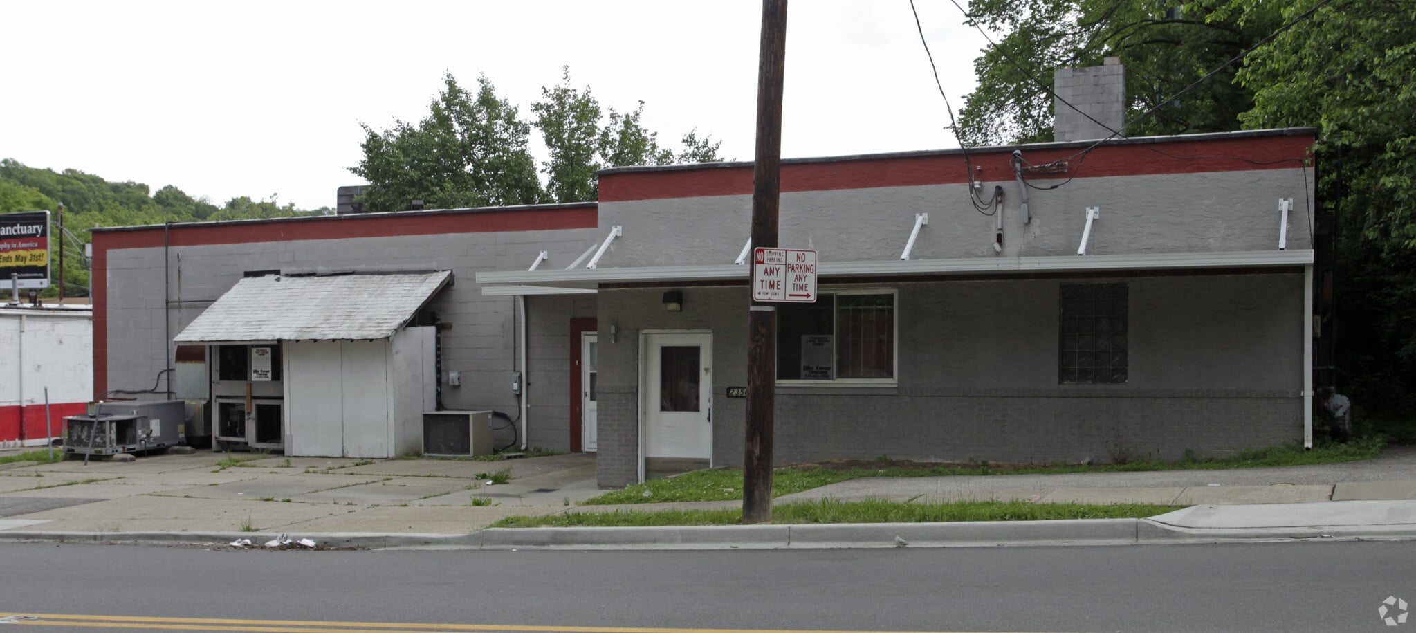 2356 Wyoming Ave, Cincinnati, OH for lease Primary Photo- Image 1 of 3