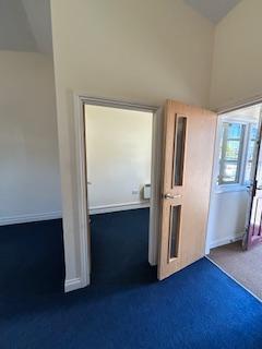 Kirkleatham St, Redcar à louer - Photo du bâtiment - Image 2 de 20