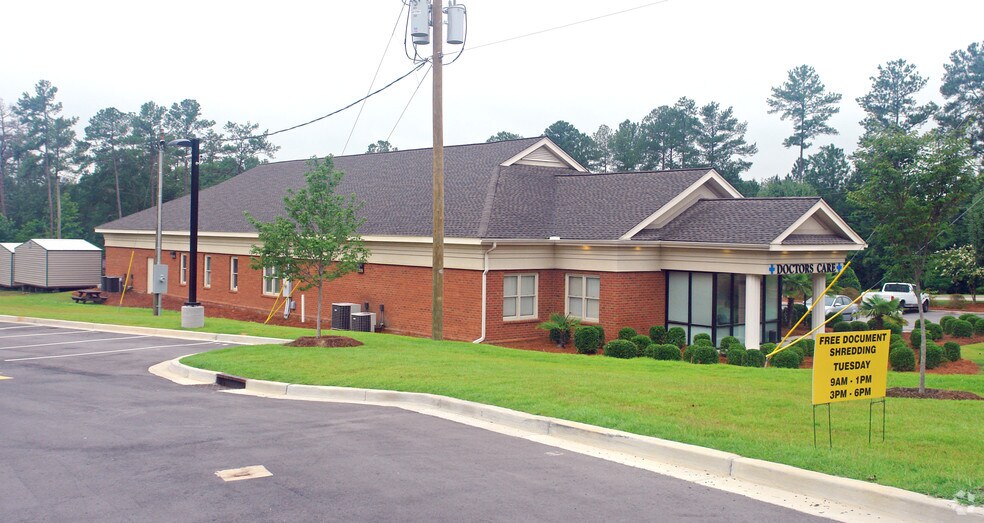 7659 Garners Ferry Rd, Columbia, SC à louer - Photo du bâtiment - Image 3 de 19